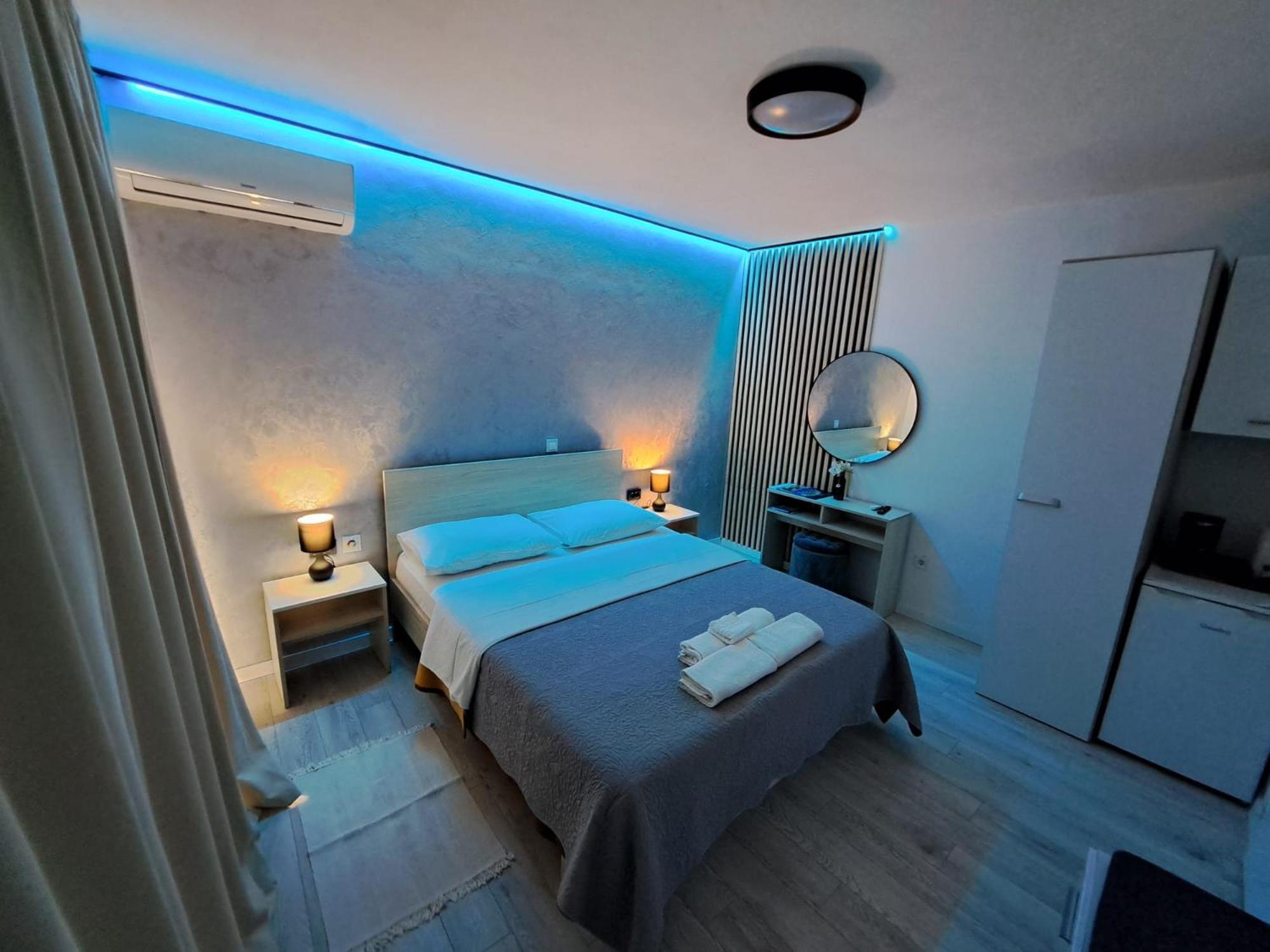 Paulina Harmony Rooms Seget Vranjica Exterior photo