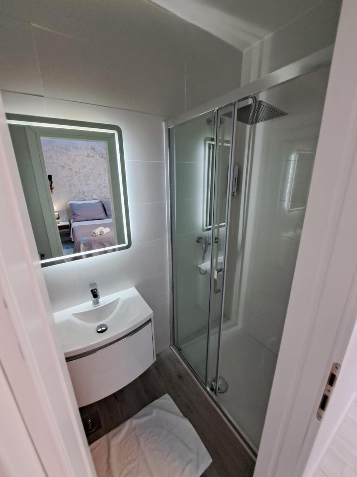 Paulina Harmony Rooms Seget Vranjica Exterior photo
