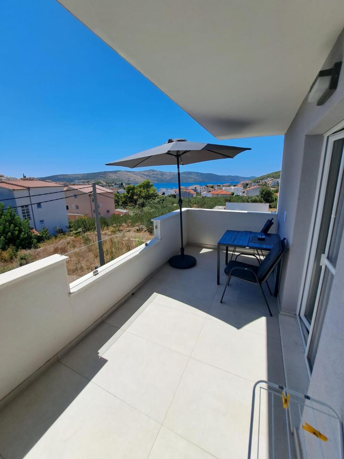 Paulina Harmony Rooms Seget Vranjica Exterior photo